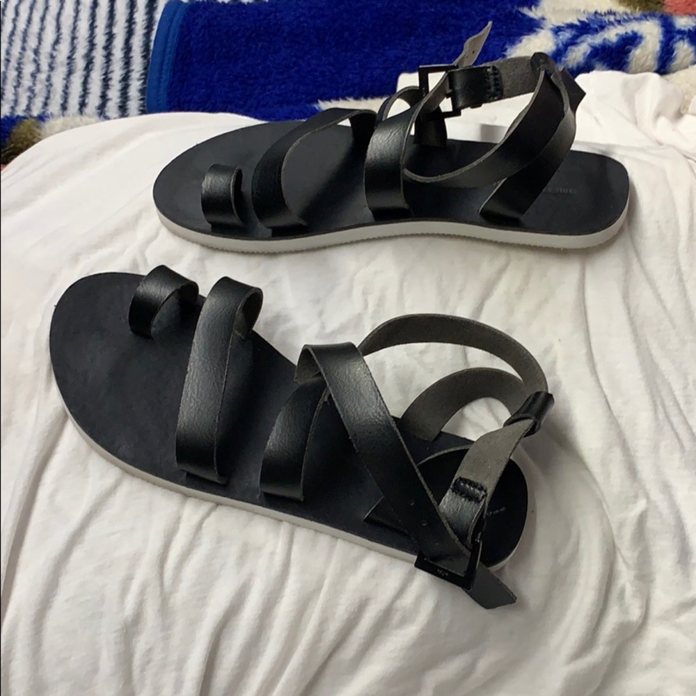 Like new American eagle 🦅 sandals